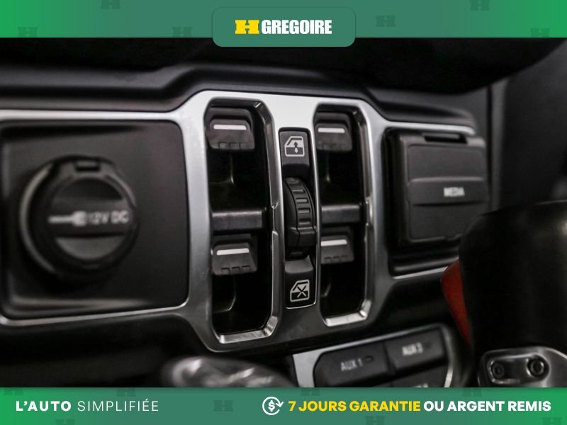 2024 Jeep Wrangler Silver Saint-Eustache - photo #13