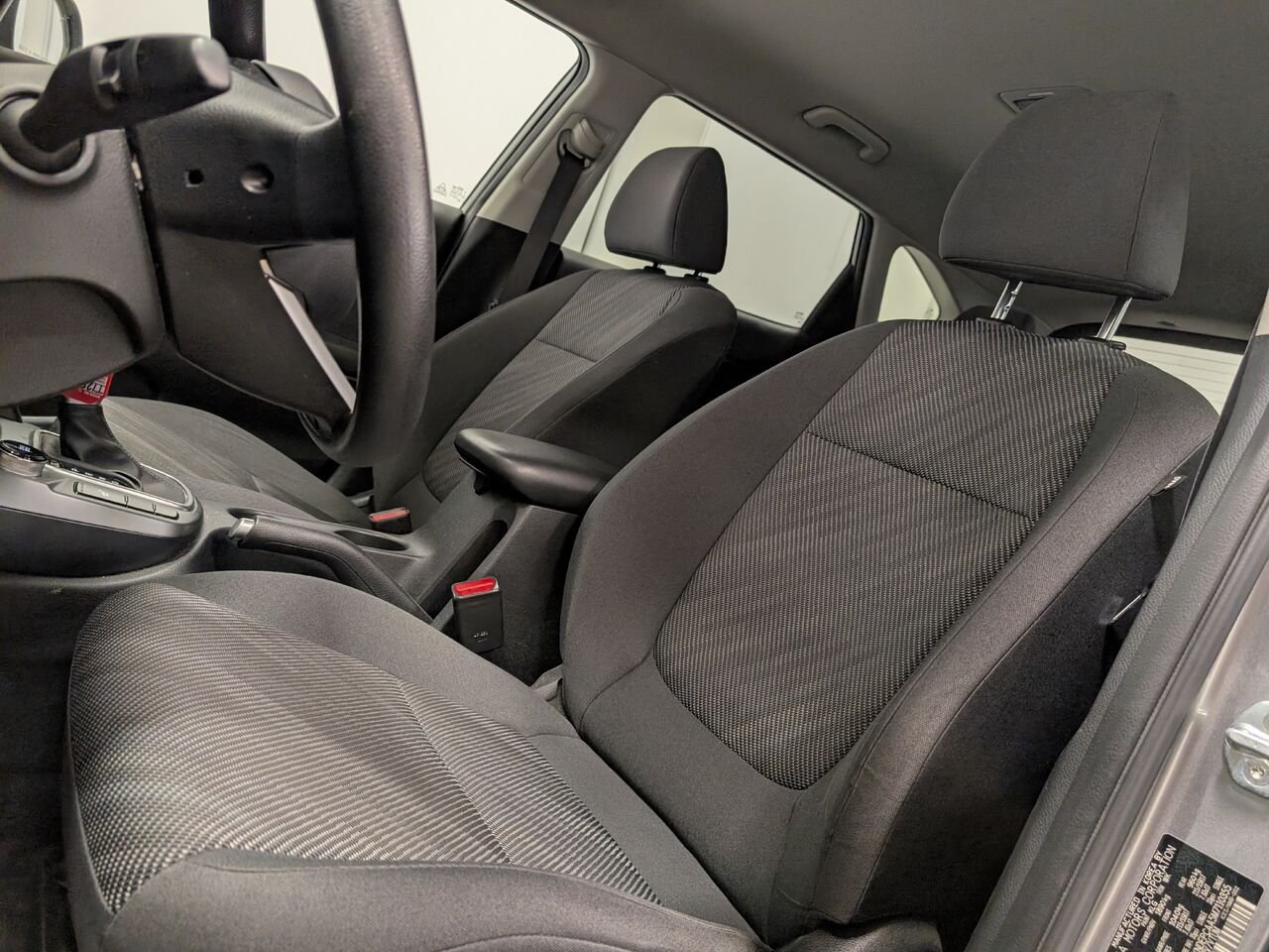 2021 Kia Seltos AWD LX Bas Kilométrage Sièges Chauffants Grey Sherbrooke - photo #11