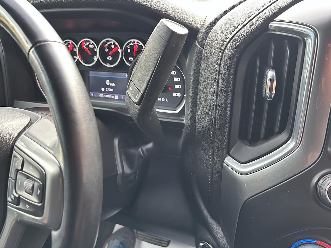 CHEVROLET SILVERADO UNKNOWN 2023 Noir Saint-Hyacinthe - photo #13