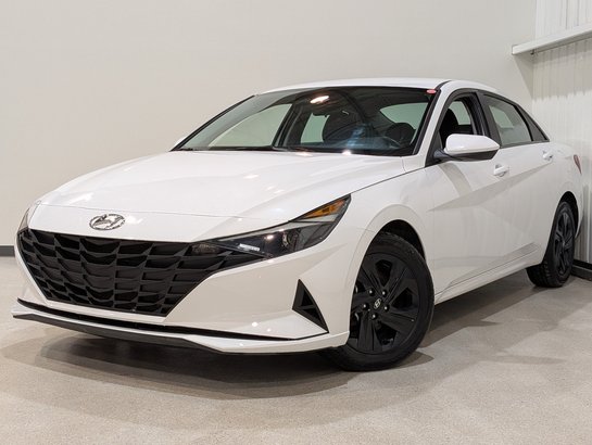 2023 Hyundai Elantra White