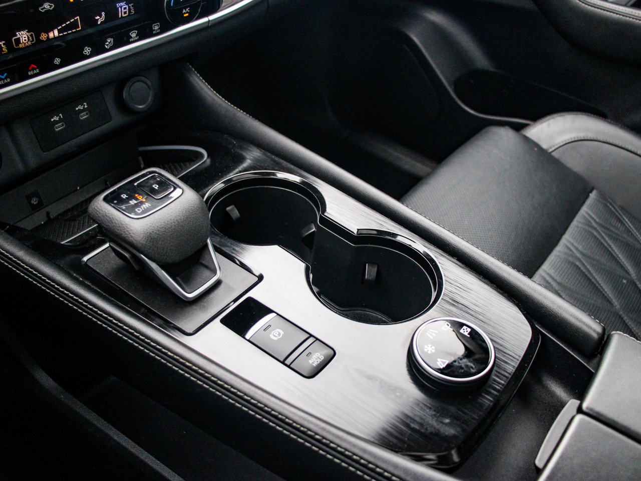 2024 Nissan Rogue AWD Platinum Black Sherwood Park - photo #25