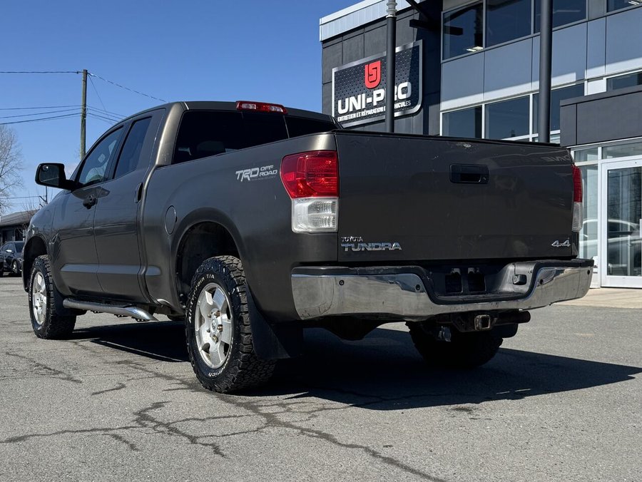 2011 Toyota Tundra SR5 2011 Brown