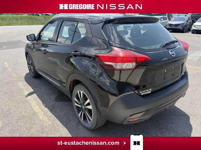 2019 Nissan Kicks Black Laval - photo #8