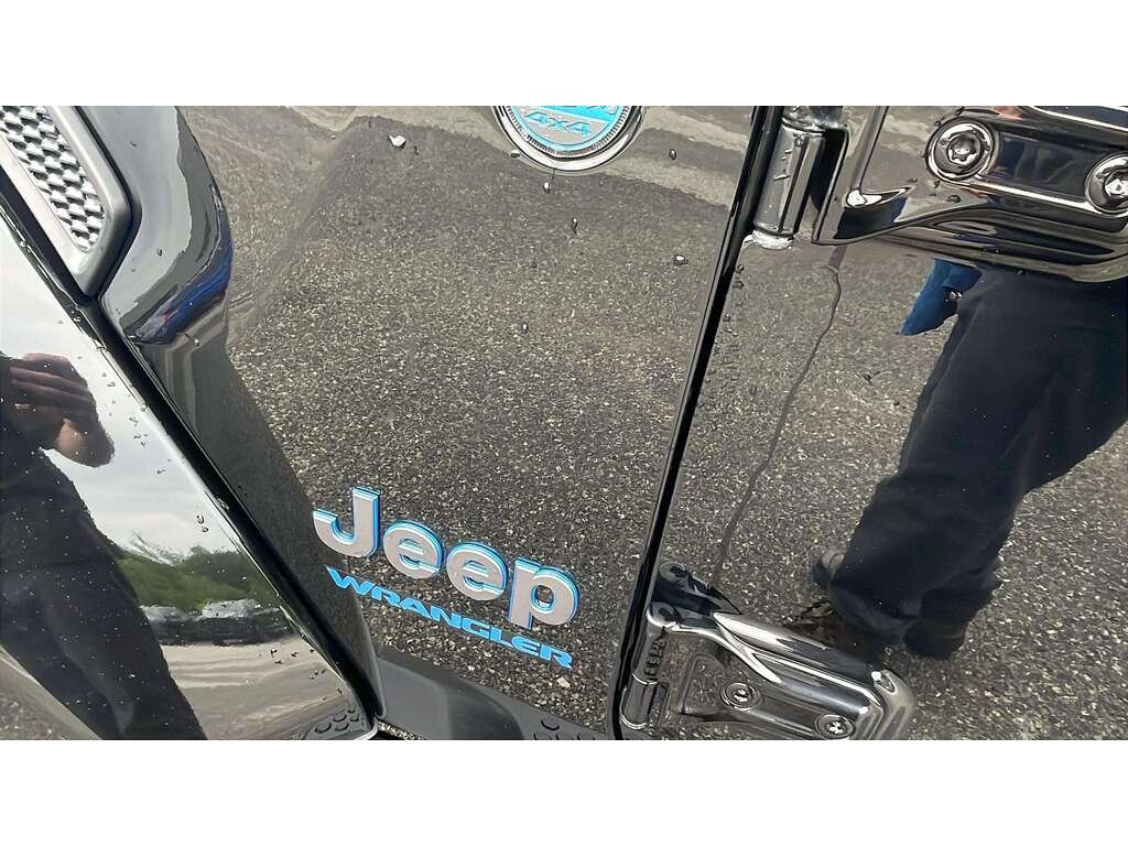 Jeep Wrangler 4xe 2023 Noir Gatineau - photo #9