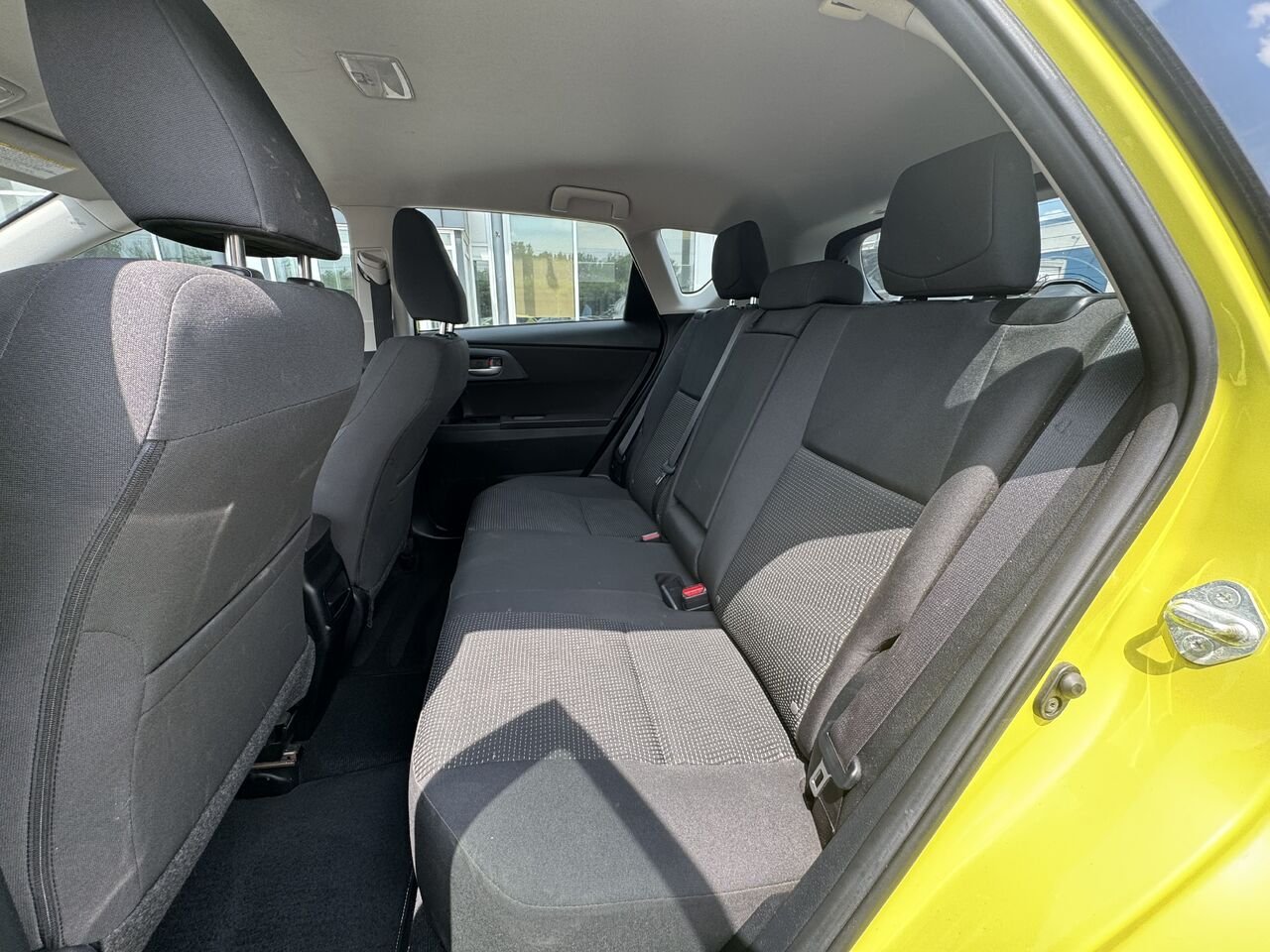 Scion iM Hatchback 2016 Beige Granby - photo #11