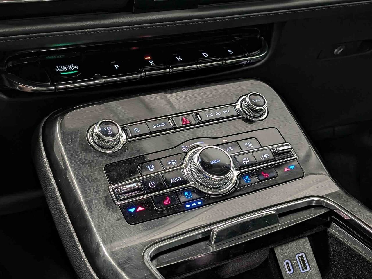 Lincoln NAUTILUS Reserve AWD Toit Ouvrant Bas Kilométrage 2023 Gris Sherbrooke - photo #19