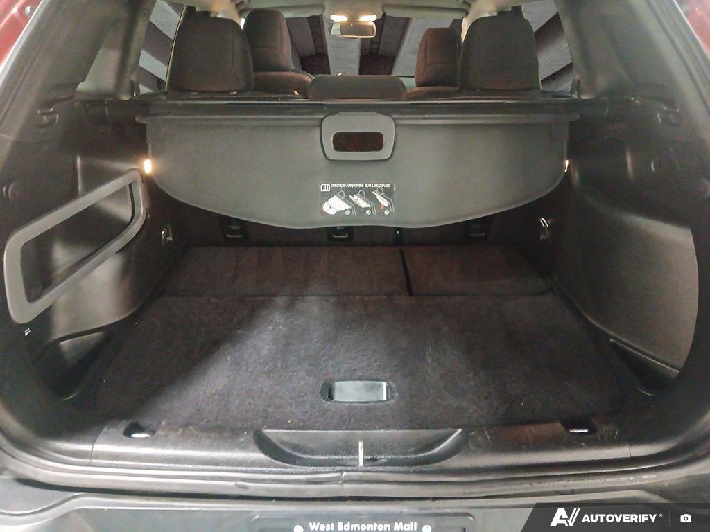 2015 Jeep Cherokee 2601729A | North Red Edmonton - photo #11