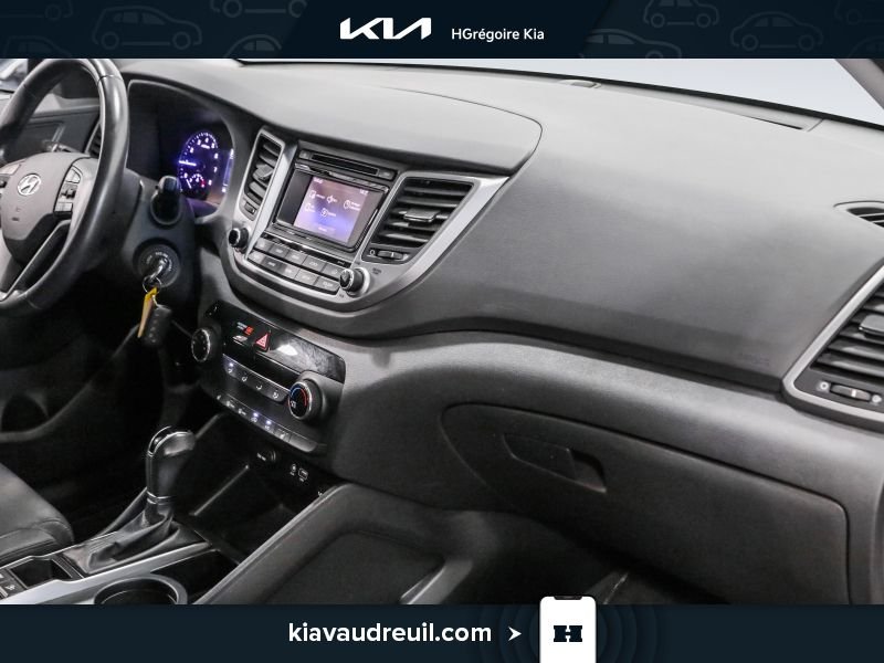 2016 Hyundai Tucson White Laval - photo #23