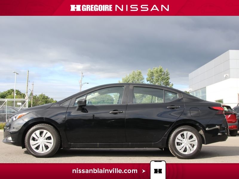 2022 Nissan Versa Black Blainville - photo #4