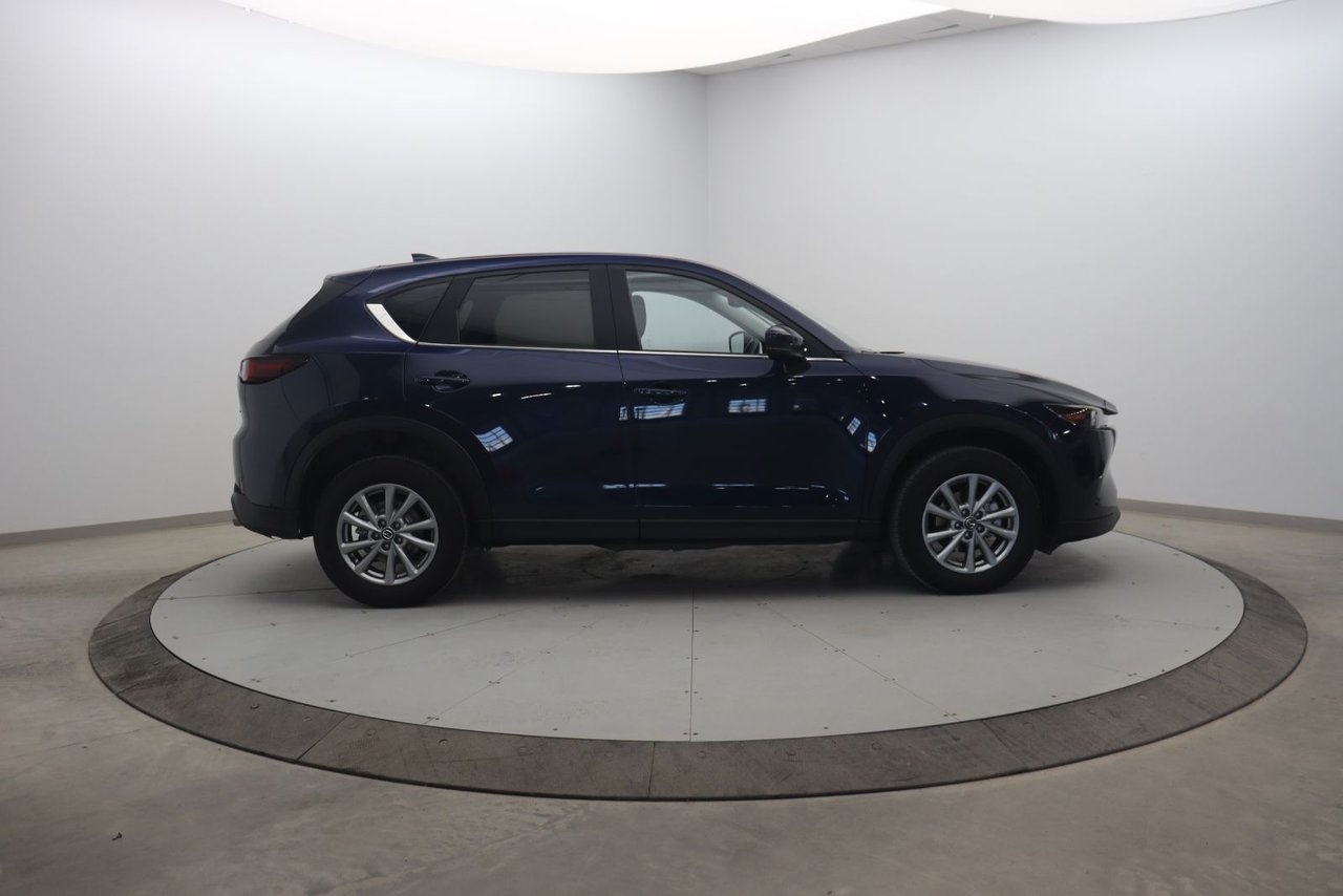 Mazda CX-5 NIV JM3KFBCMXR0362777 2024 Bleu Chicoutimi - photo #2