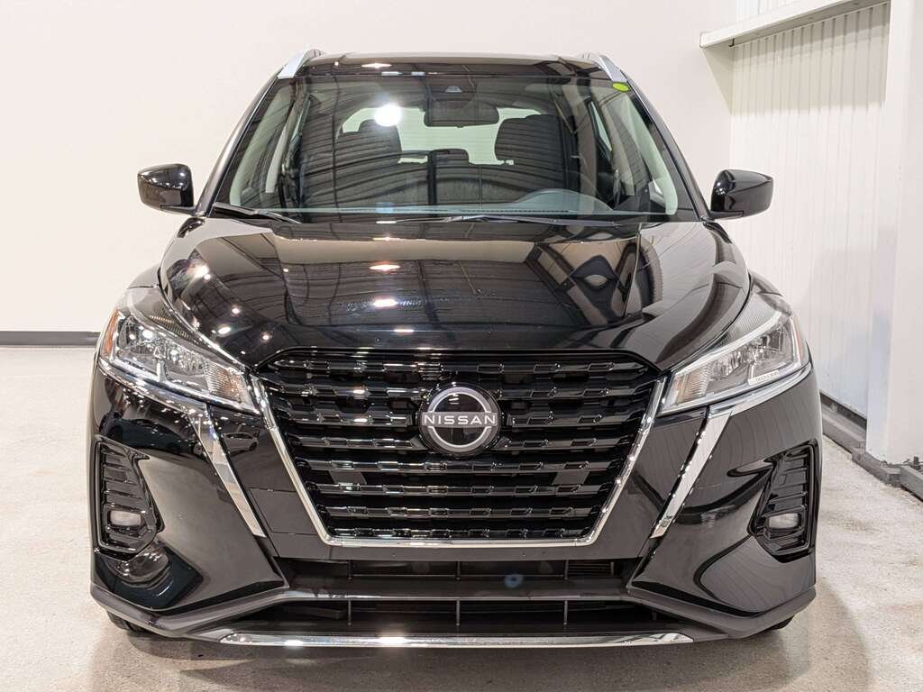 Nissan Kicks SV FWD 2024 Noir Val-David - photo #3