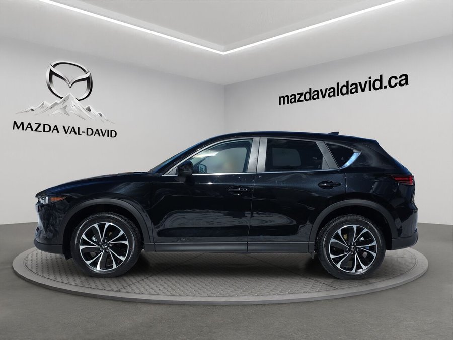 2025 Mazda CX-5 Gs, awd, Toit ouvrant, volant et rétroviseurs chauffants, hayon électrique Jet Black Mica