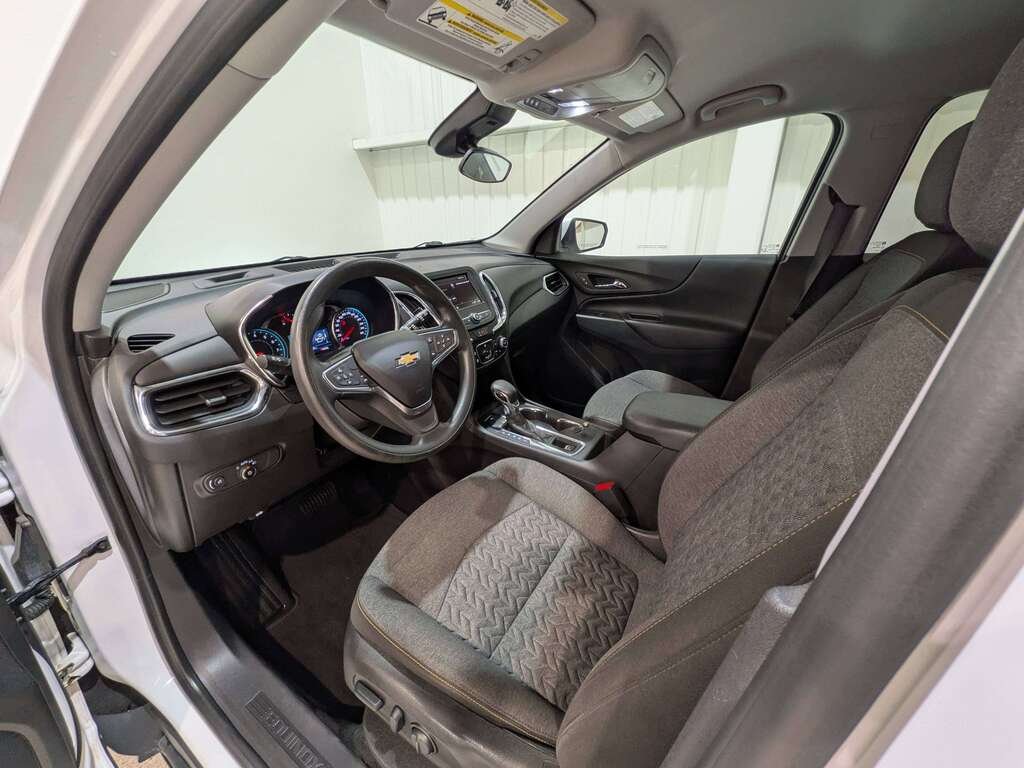 Chevrolet Equinox AWD 4dr LT 2023 Blanc Val-David - photo #8