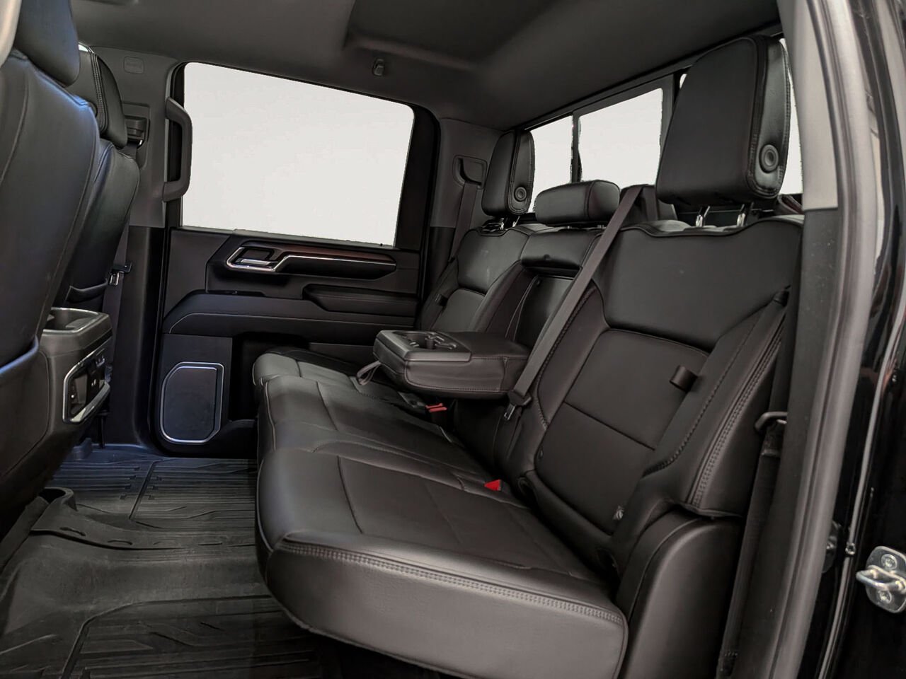 GMC SIERRA CAISSE STANDARD DE 6 PIEDS 6 POU DENALI Toit Ouvrant 2024 Noir Sherbrooke - photo #7