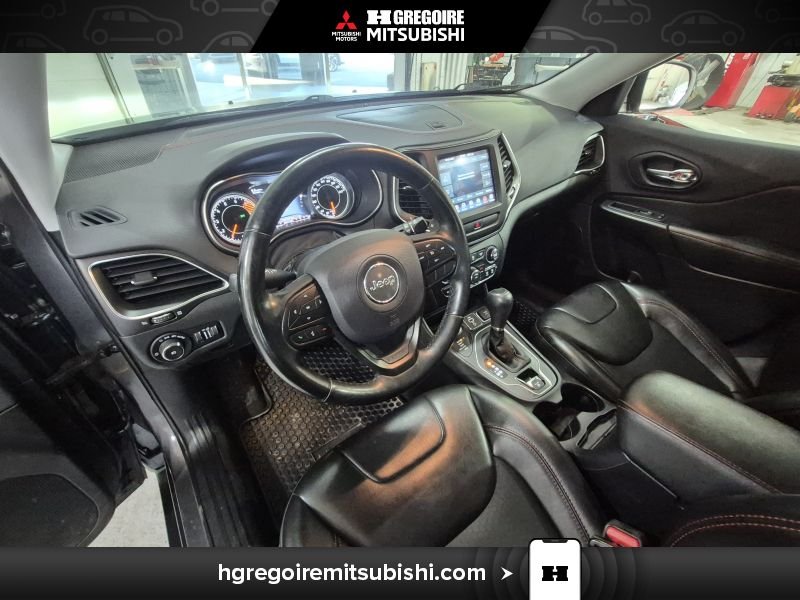 2019 Jeep Cherokee Grey Laval - photo #15