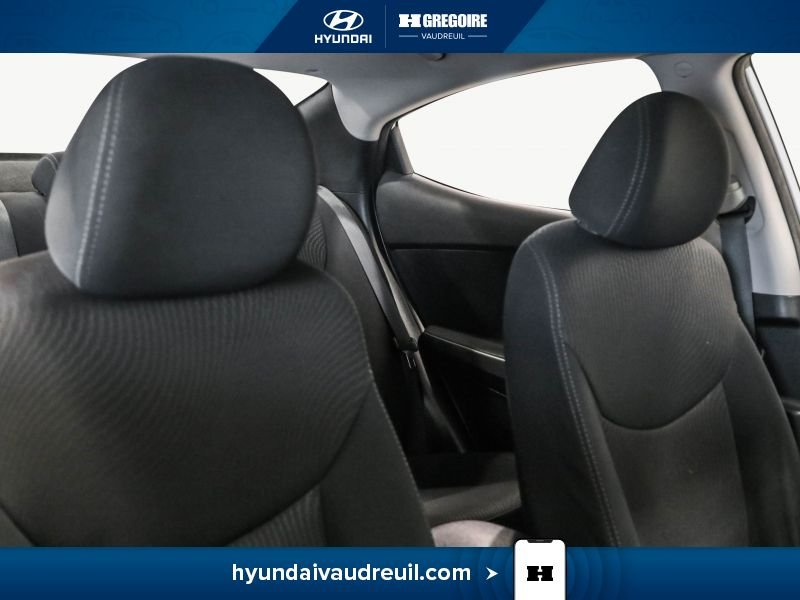 2016 Hyundai Elantra White Saint-Eustache - photo #26