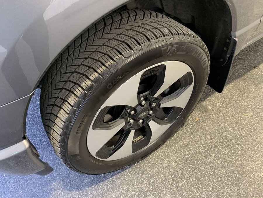 2024 Ford F-150 Lightning PLATINUM 2024 Grey