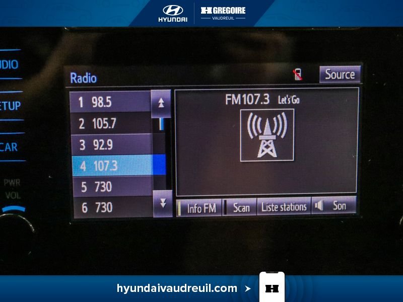2018 Toyota Corolla Blue Laval - photo #24