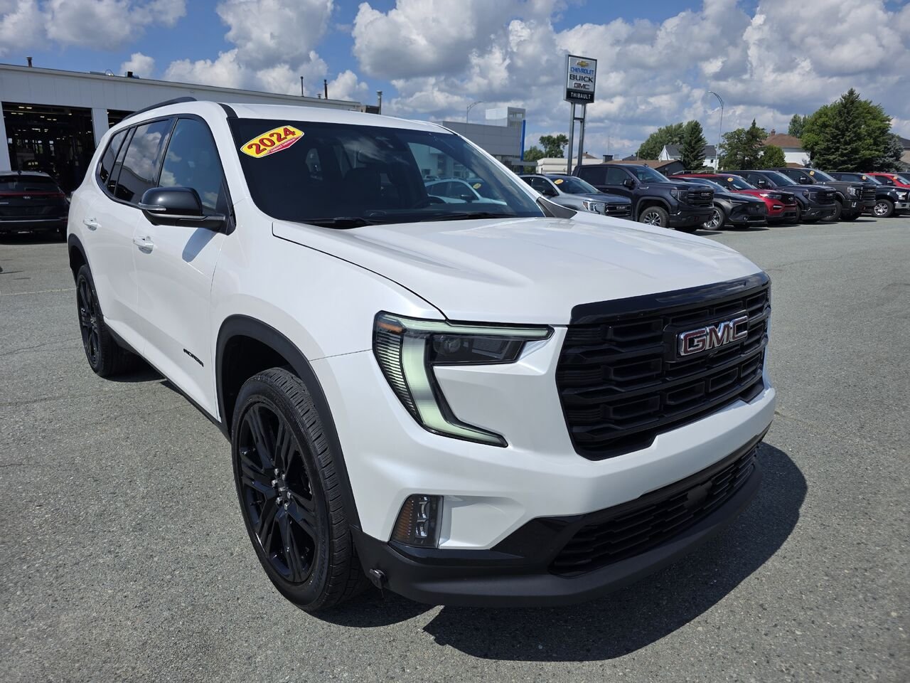 GMC Acadia Elevation 2024 Blanc Rouyn-Noranda - photo #7