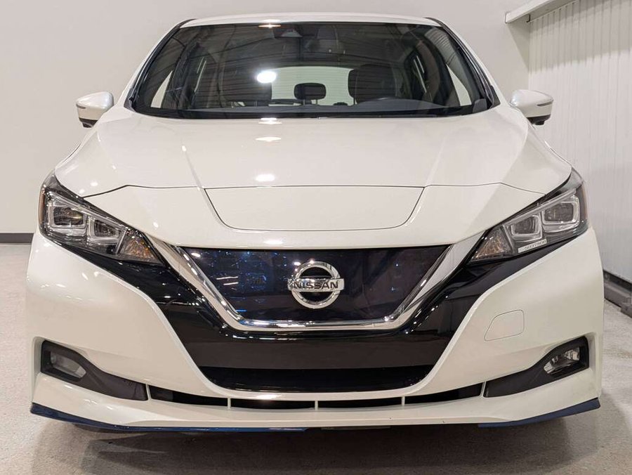 2020 Nissan LEAF White