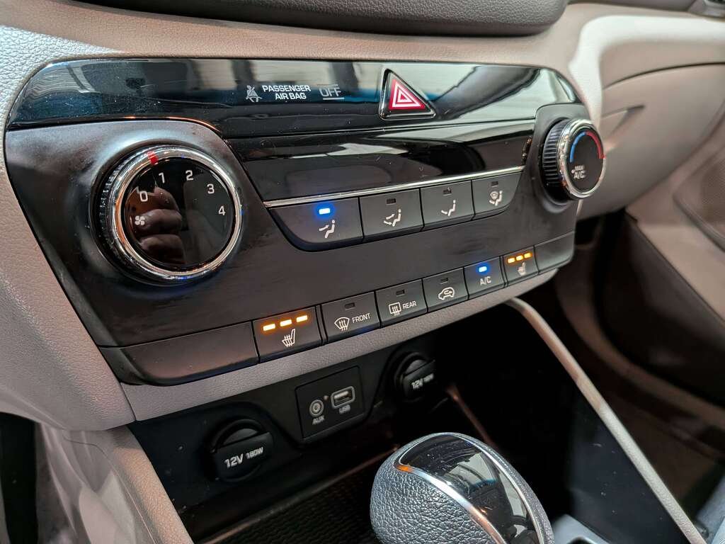 Hyundai Tucson AWD 4dr 2.0L 2017 Blanc Val-David - photo #21