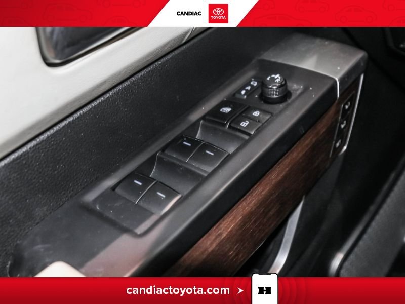 2023 Toyota Tundra Red Blainville - photo #18
