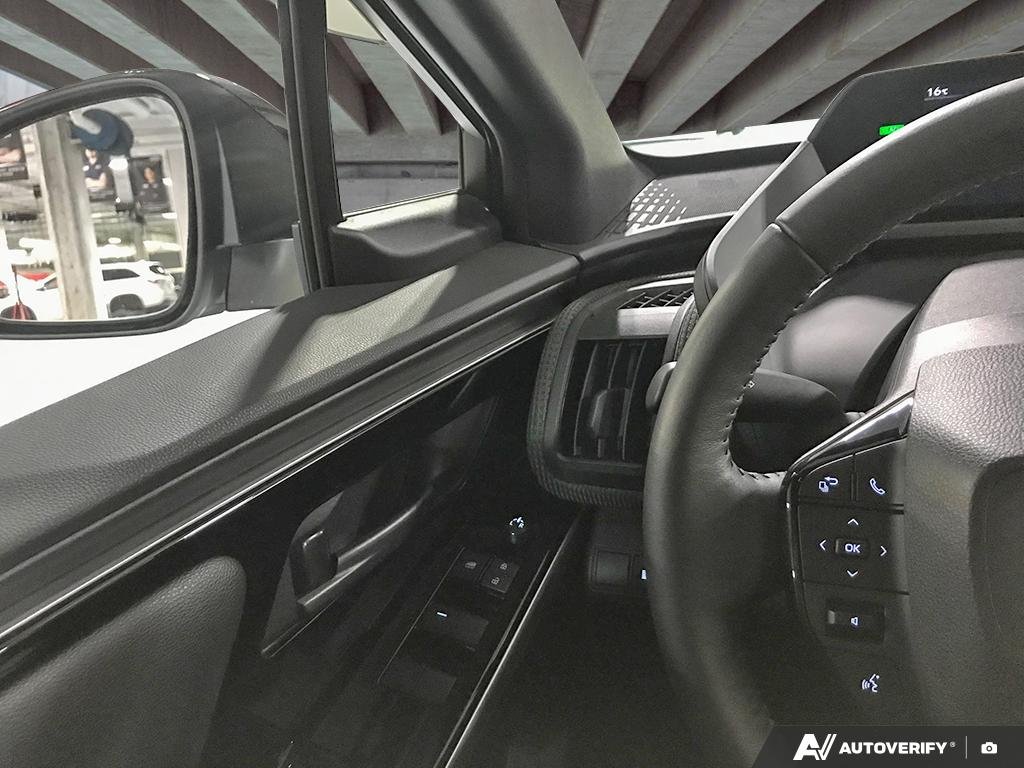 2025 Toyota bZ4X S2501170 | XLE White Edmonton - photo #15