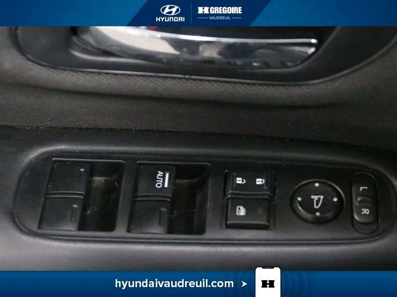2021 Honda HR-V Grey Laval - photo #16