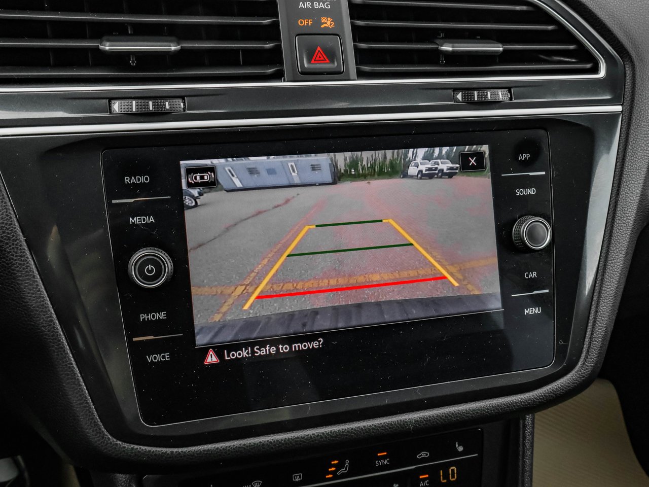 2024 Volkswagen Tiguan Comfortline R-Line Black Edition 4MOTION Red Sherwood Park - photo #28