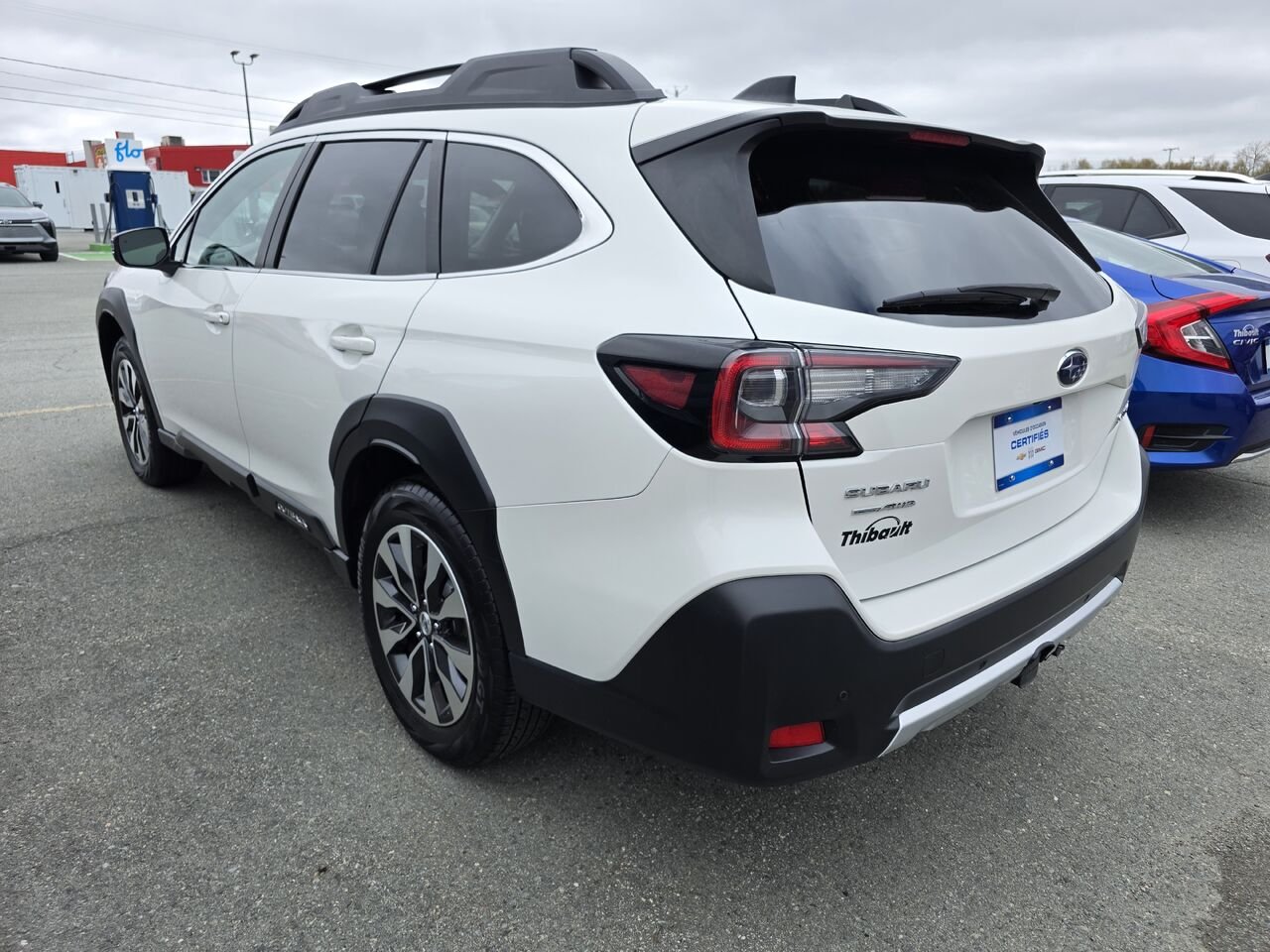 Subaru Outback Limited 2024 Blanc Rouyn-Noranda - photo #2