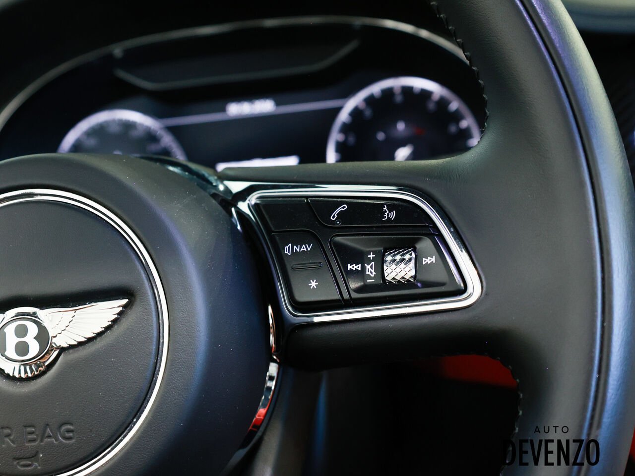 Bentley Continental 2022 Noir Saint-Eustache - photo #15