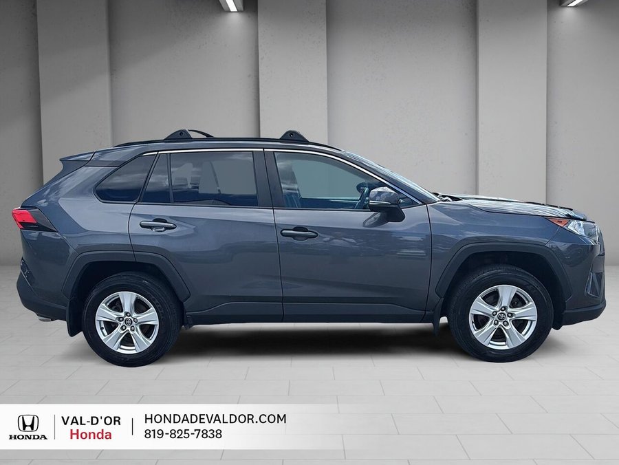 2020 Toyota RAV4 2020 Grey
