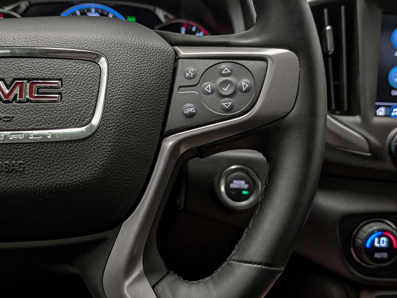 GMC Terrain DENALI AWD Toit Pano 11 859 KM Seulement!!! 2024 Noir Sherbrooke - photo #12