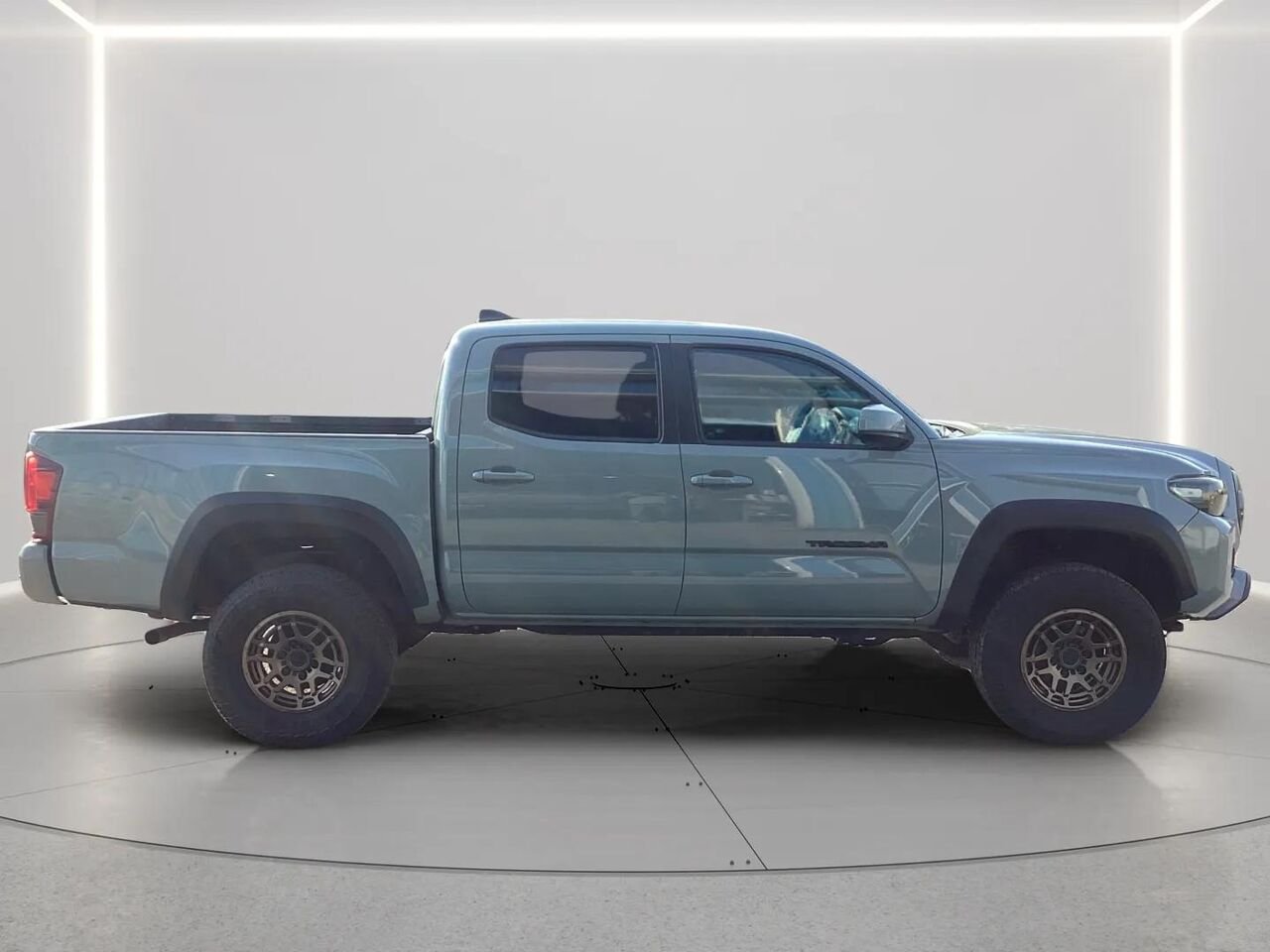 2022 Toyota Tacoma Grey Gatineau - photo #5