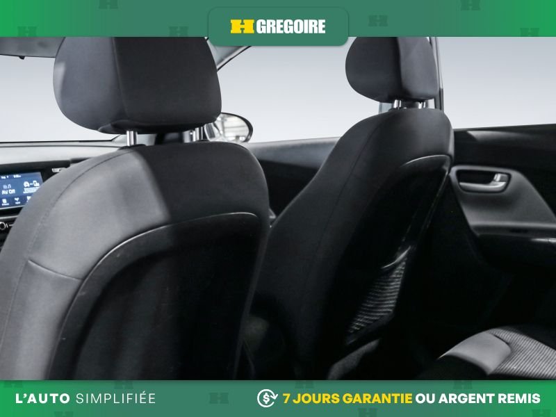 2019 Kia Niro Grey Blainville - photo #24