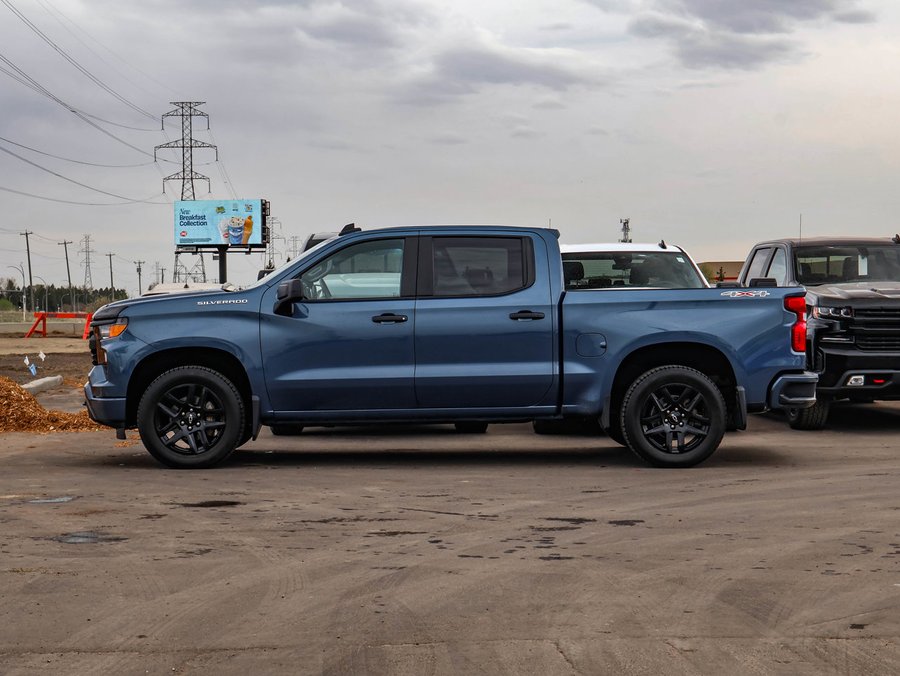 2024 Chevrolet Silverado 1500 2024 Blue