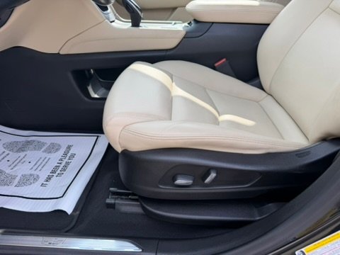 2018 Cadillac XT5 3.6L Black Laval - photo #10