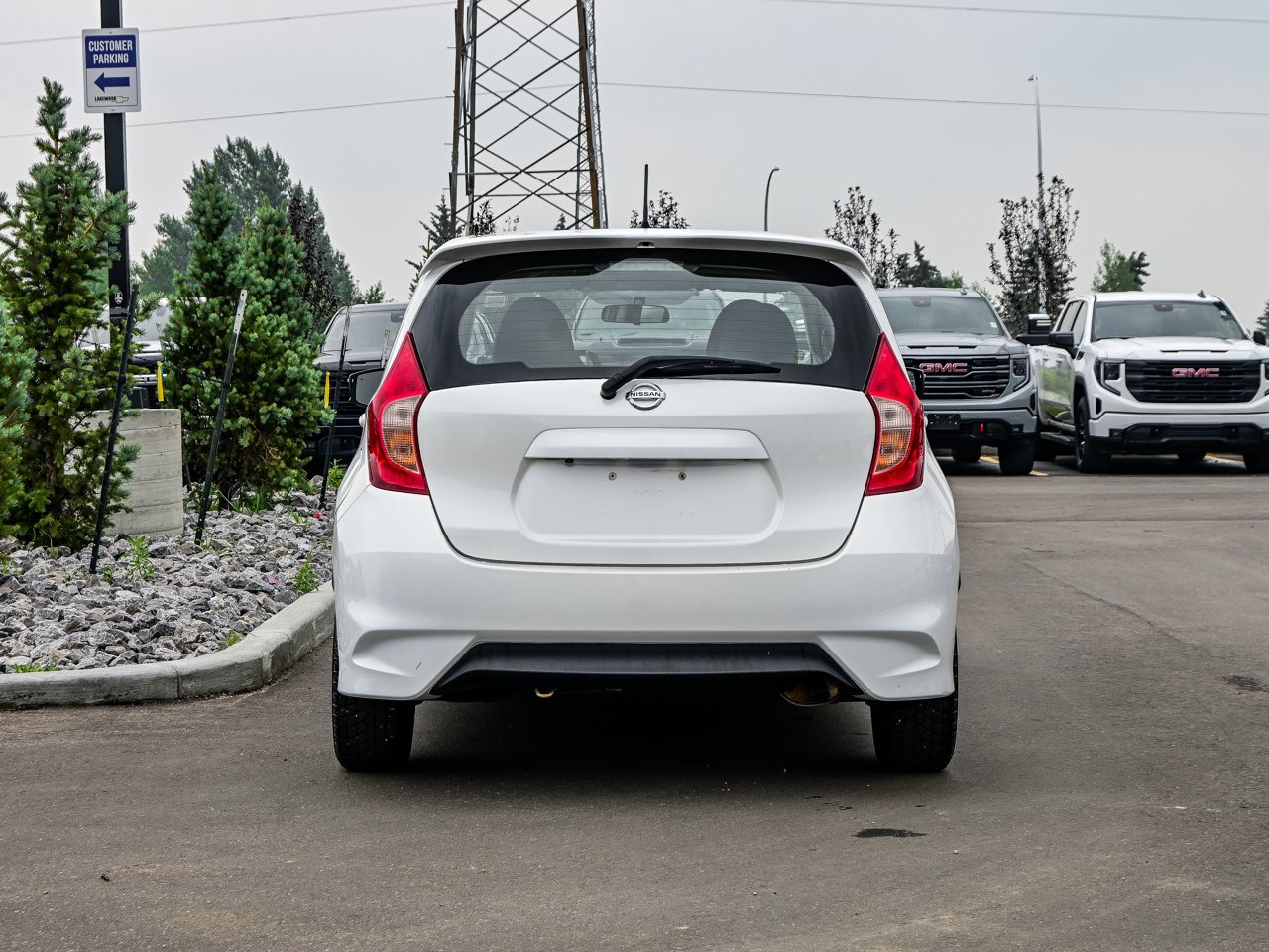 2016 Nissan Versa Note 5dr HB Auto 1.6 SR White Sherwood Park - photo #11