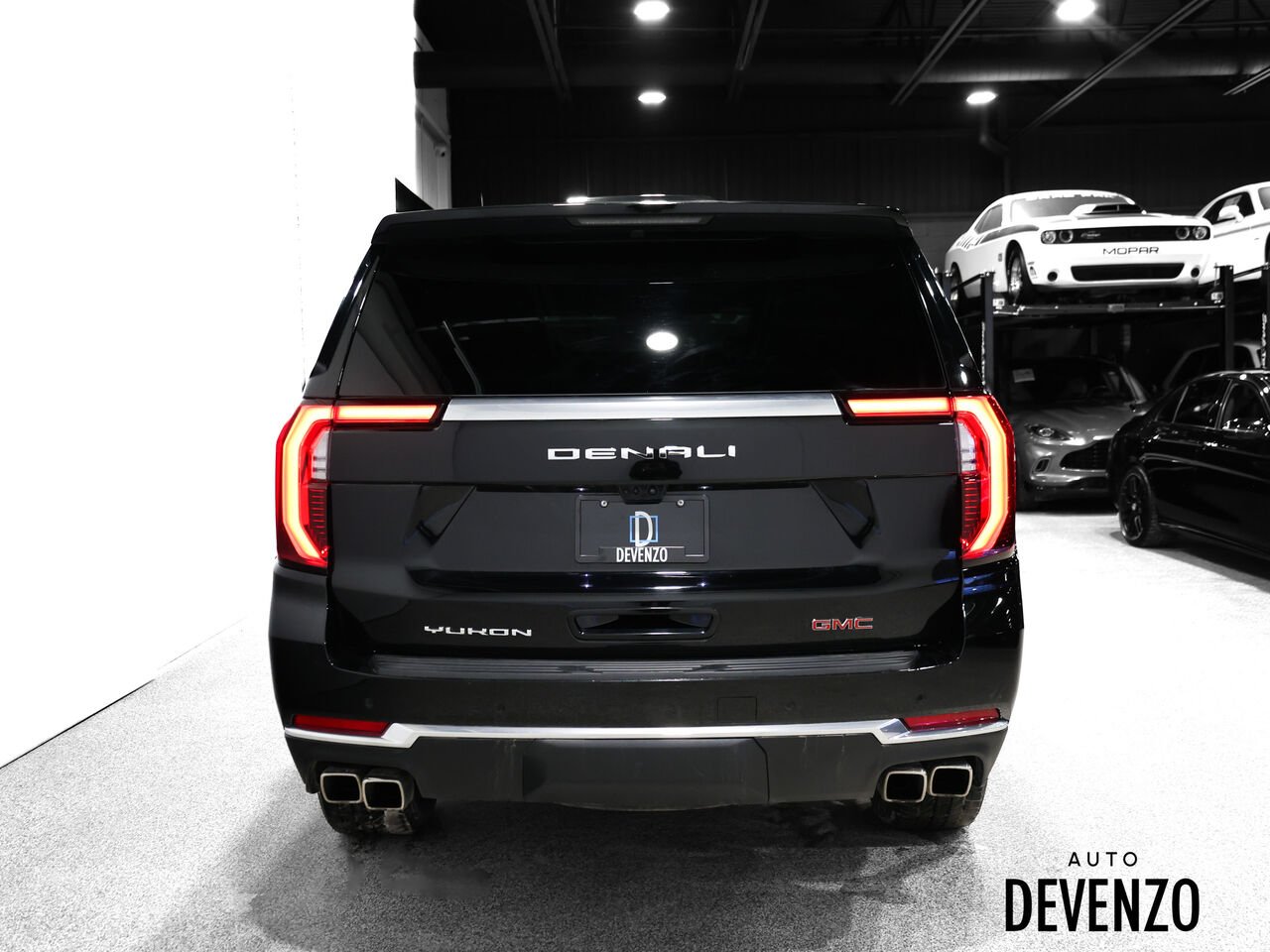 2025 GMC Yukon Black Saint-Eustache - photo #7