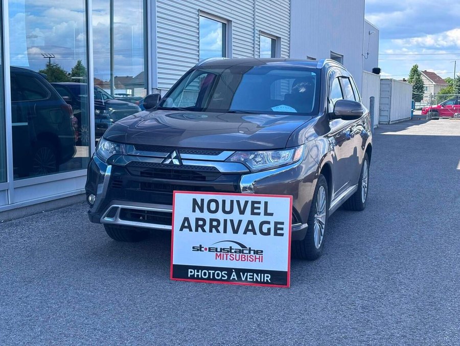 Mitsubishi Outlander PHEV SE AWC-SIÈGES ET VOLANT CHAUFFANT-CUIR/SUÈDE 2019 Brun