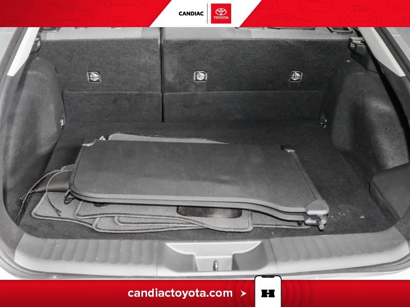 Toyota Prius 2023 Argent Saint-Eustache - photo #31
