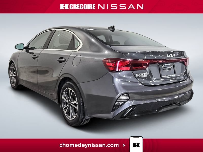 2023 Kia Forte Grey Blainville - photo #5