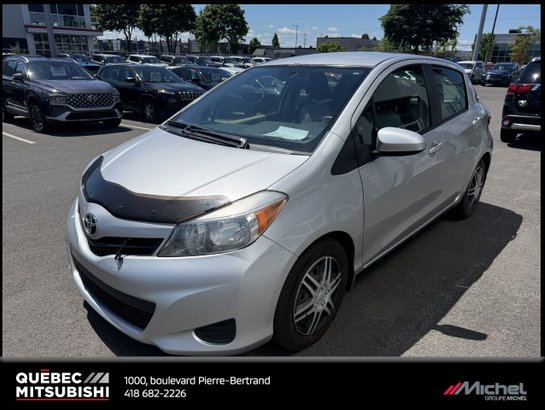 2013 Toyota Yaris Hayon LE, Régulateur de vitesse Silver