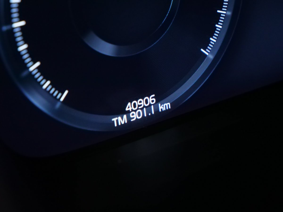 Volvo XC90 Recharge T8 INSCRIPTION CLIMAT ADVANCED BOWERS 2022 Noir Montréal - photo #8