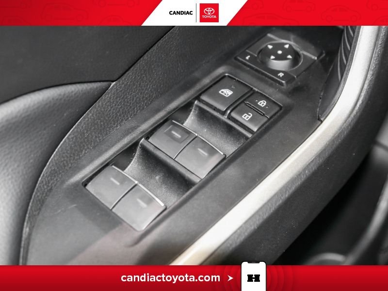 Toyota Rav 4 TR04052 | XLE AWD - TOIT OUVRANT - CAMÉRA DE RECUL - CUIR 2024 Noir Laval - photo #17