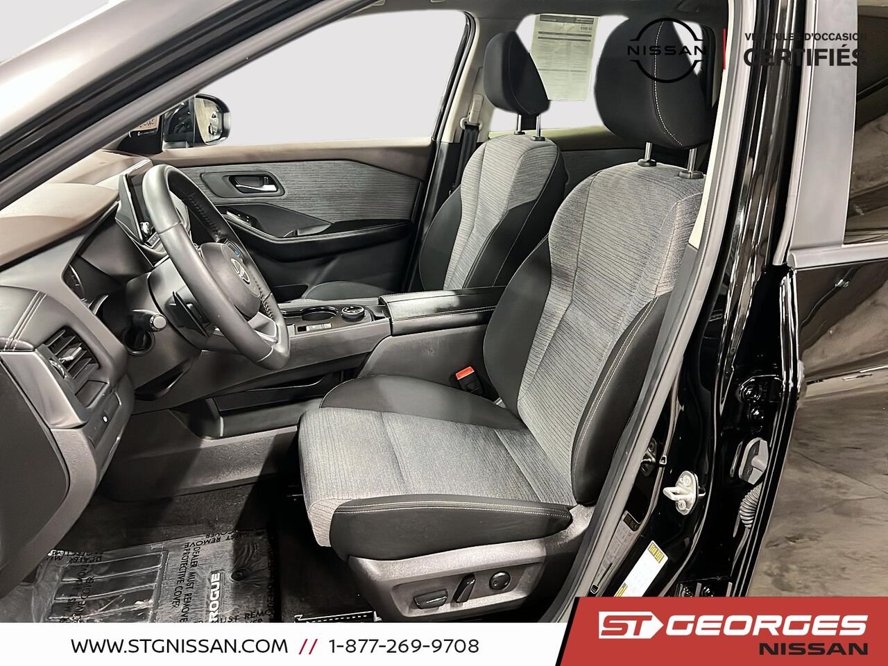 2023 Nissan Rogue Black Saint-Georges - photo #8