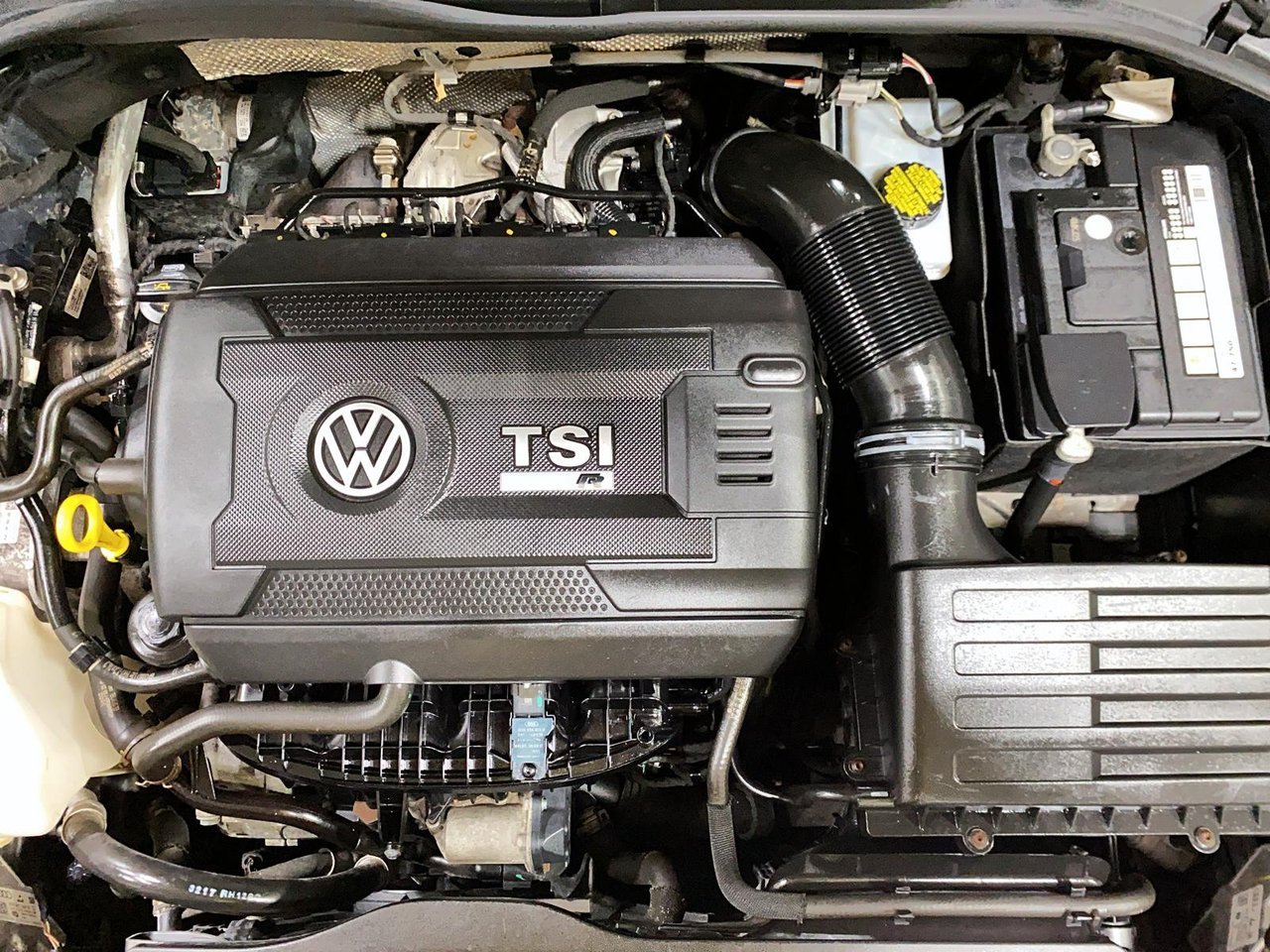 Volkswagen Golf R NIV WVWWF7AU2JW098059 2018 Chicoutimi - photo #7