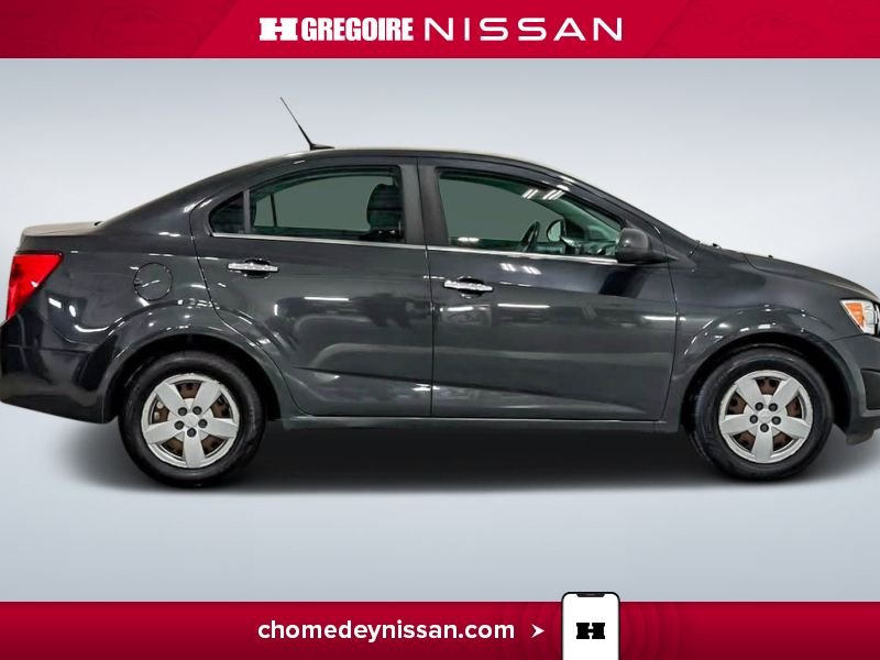 2014 Chevrolet Sonic Grey Saint-Eustache - photo #8