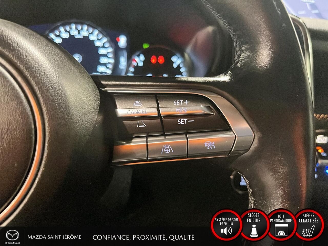 2023 Mazda CX-50 GT avec moteur turbo | TOIT PANO | TOWING PACK | CUIR | AWD | White Saint-Jérôme - photo #14