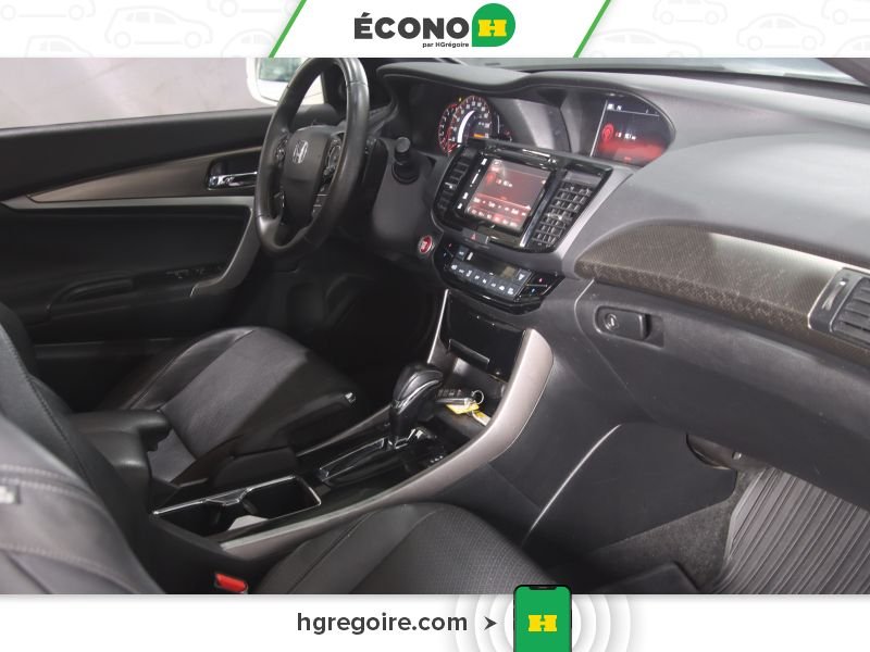Honda Accord 729588 | TOURING COUPE CUIR TOIT MAGS BLUETOOTH 2016 Blanc Laval - photo #22